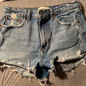 Abercrombie The Mom Short- High Rise, size 29 (8)